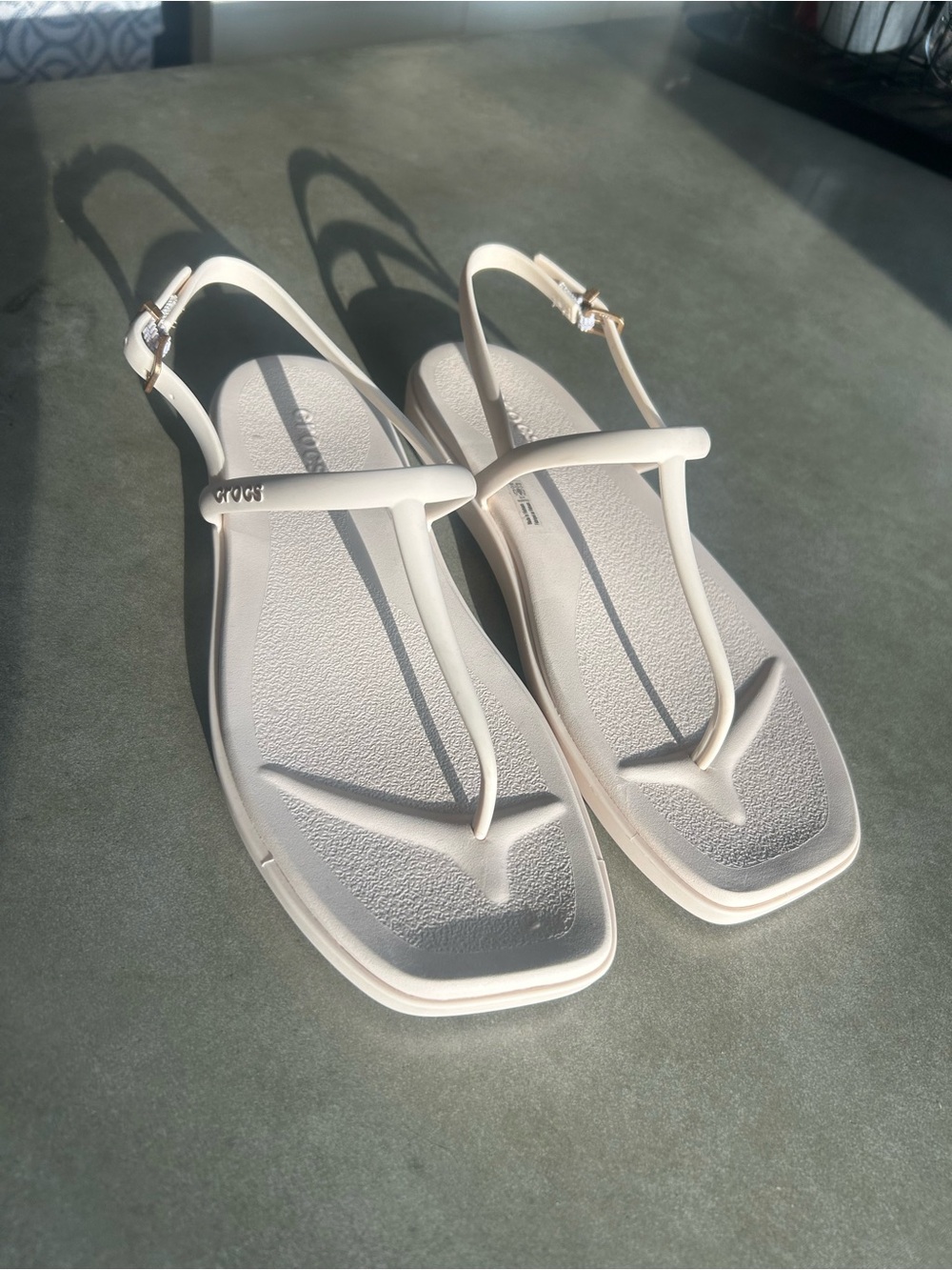 CROCS Women’s Ivory T-Strap Slingback Sandals
